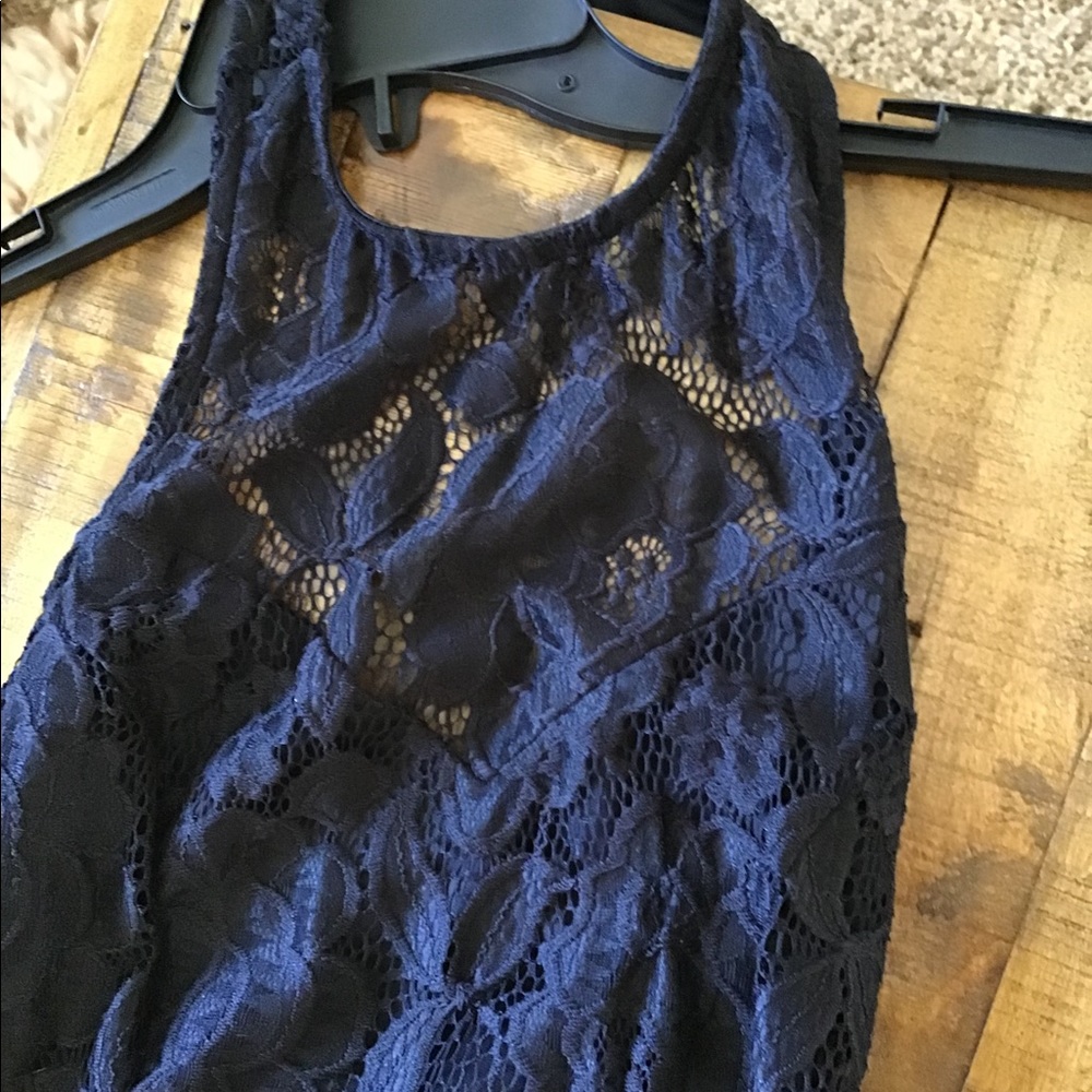 Lulu’s Formal Backless Maxi Dress - Picture 6 of 8